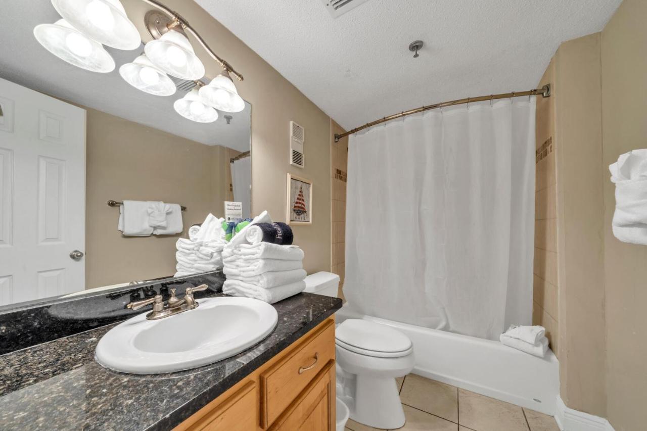 Destin On The Gulf 403 - This Is A Beautiful Beach Front Condo With A Great View Of The Gulf Eksteriør billede